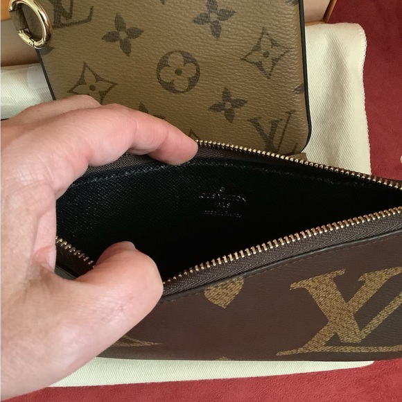 Brand new Louis Vuitton Trio ๐ - Picture 4 of 7